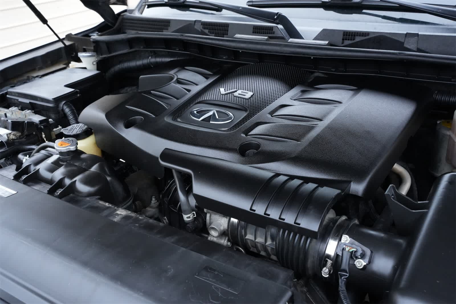 2015 INFINITI QX80 4WD 4dr