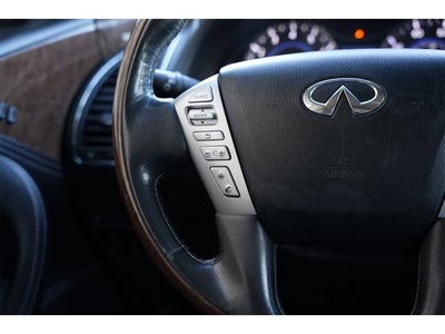 2017 INFINITI QX80 2WD