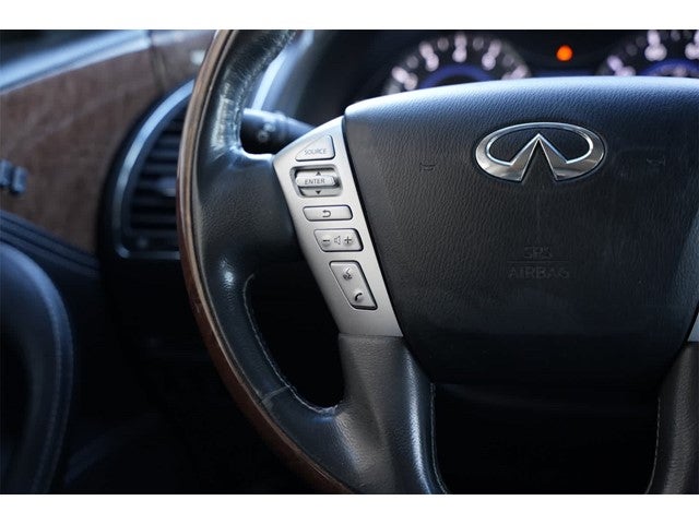 2017 INFINITI QX80 2WD