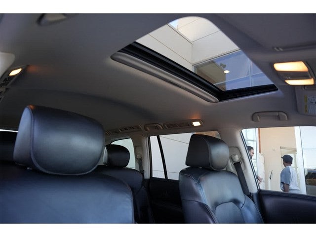 2017 INFINITI QX80 2WD