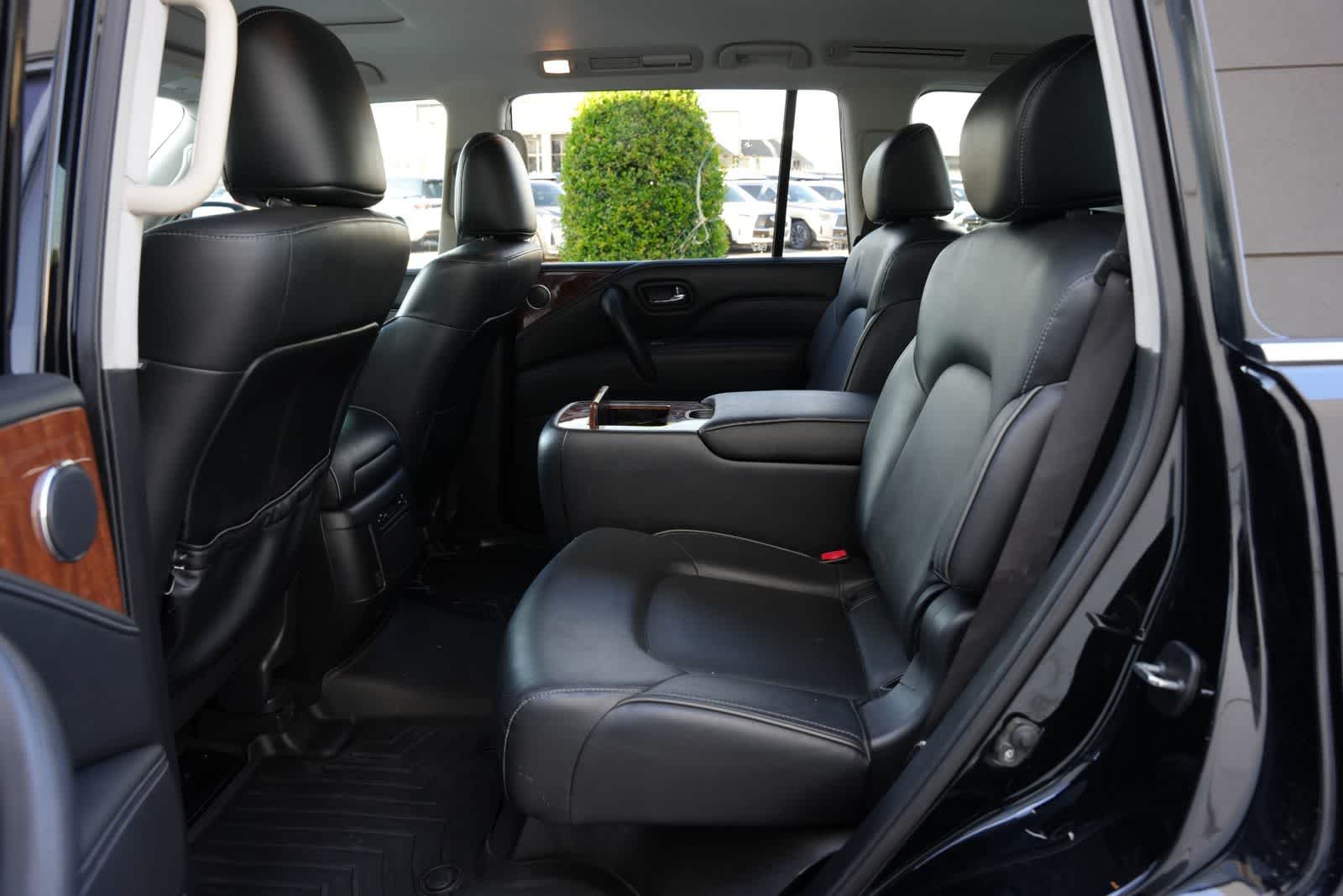 2019 INFINITI QX80 LUXE