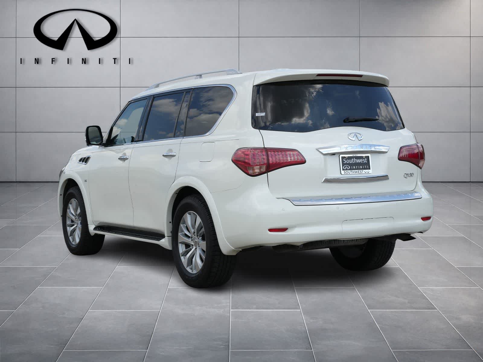 2017 INFINITI QX80 RWD