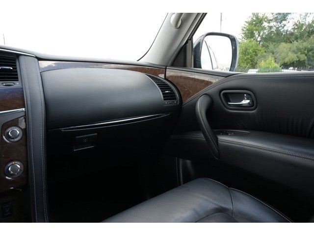 2017 INFINITI QX80 RWD