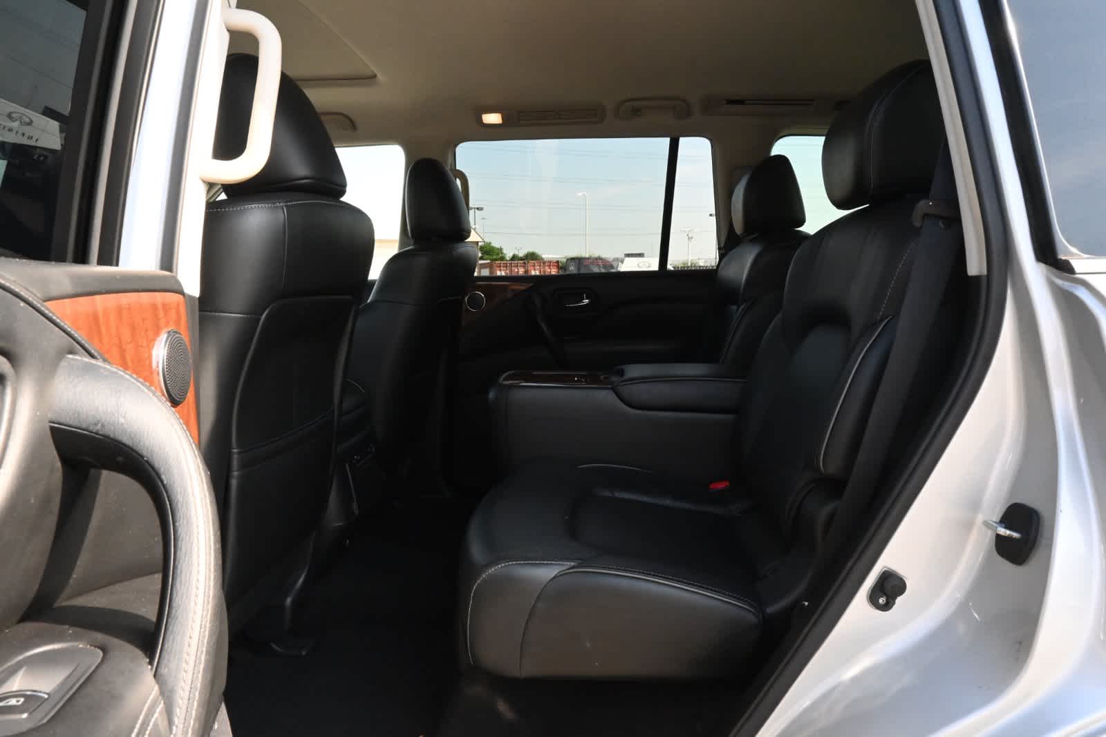 2019 INFINITI QX80 LUXE