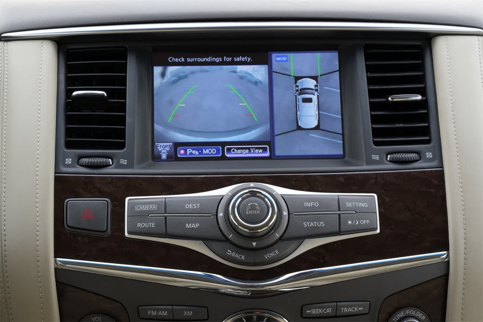 2016 INFINITI QX80 2WD 4dr