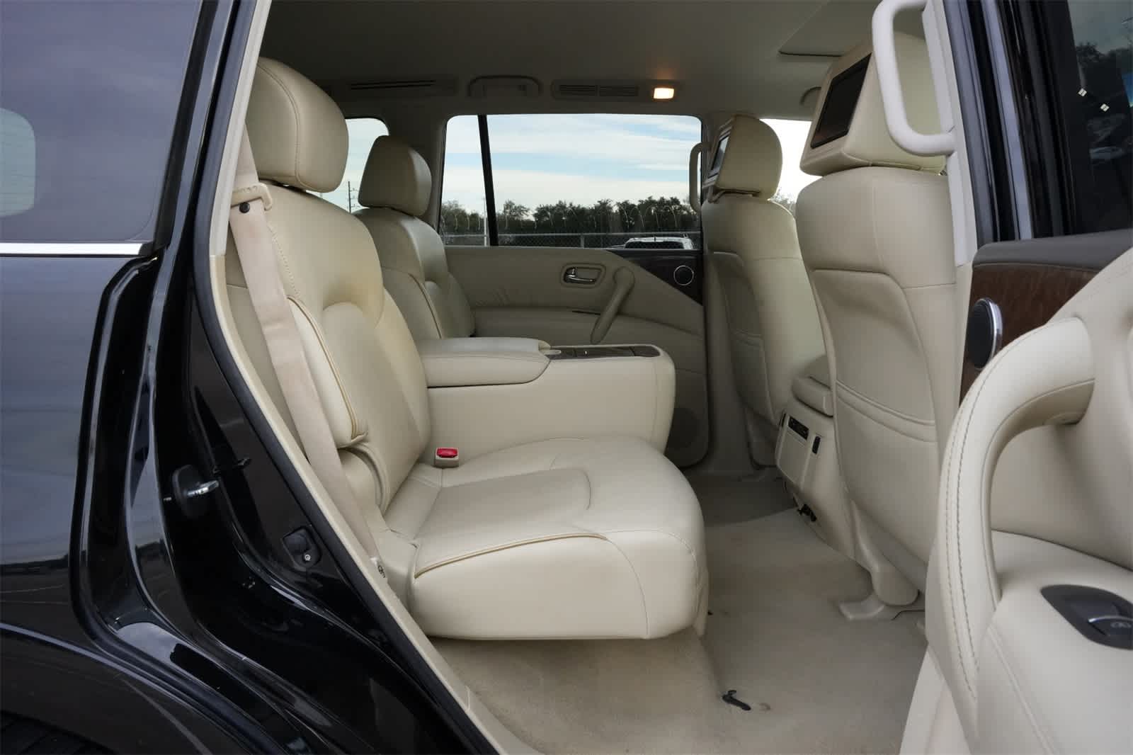 2016 INFINITI QX80 2WD 4dr