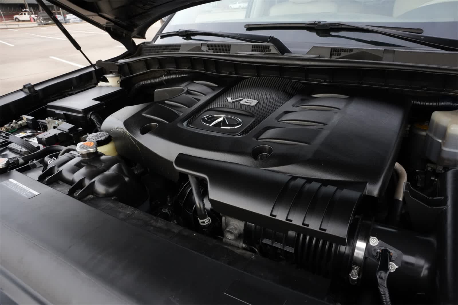 2016 INFINITI QX80 2WD 4dr