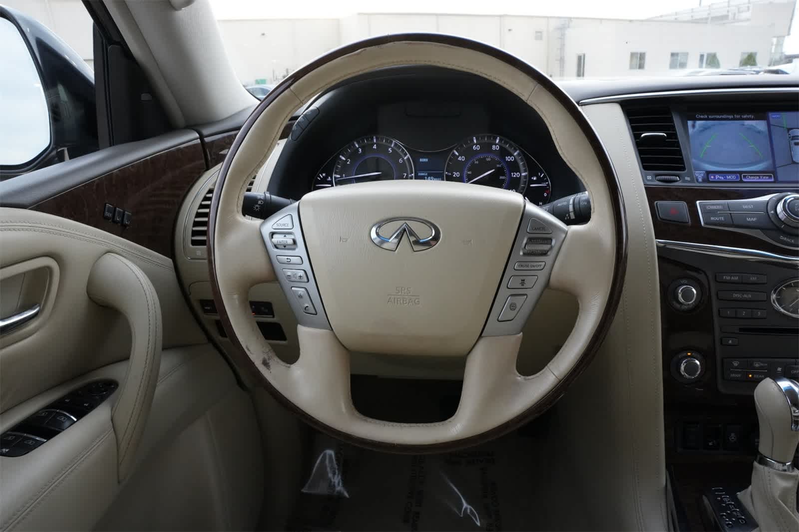 2016 INFINITI QX80 2WD 4dr