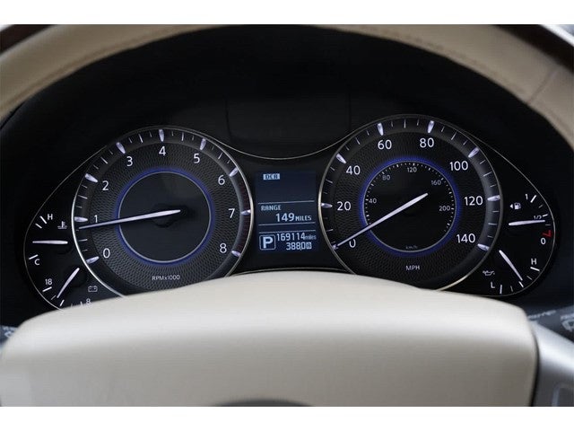 2016 INFINITI QX80 2WD 4dr