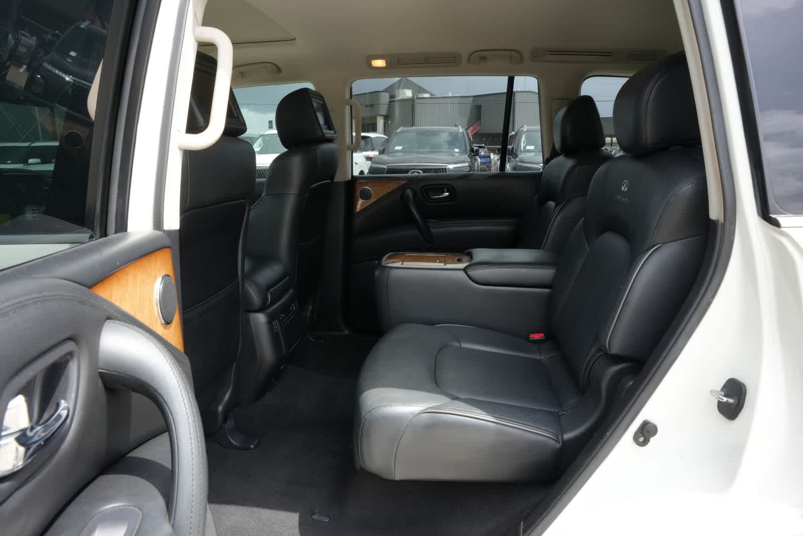 2014 INFINITI QX80 2WD 4dr
