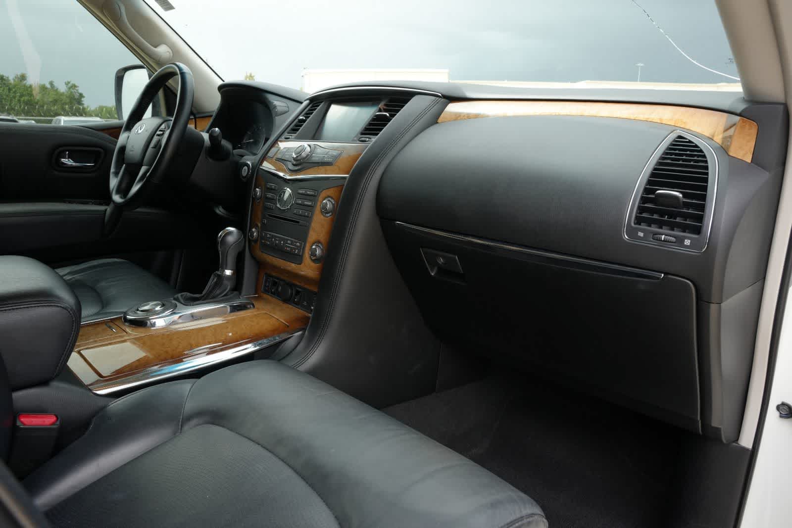 2014 INFINITI QX80 2WD 4dr