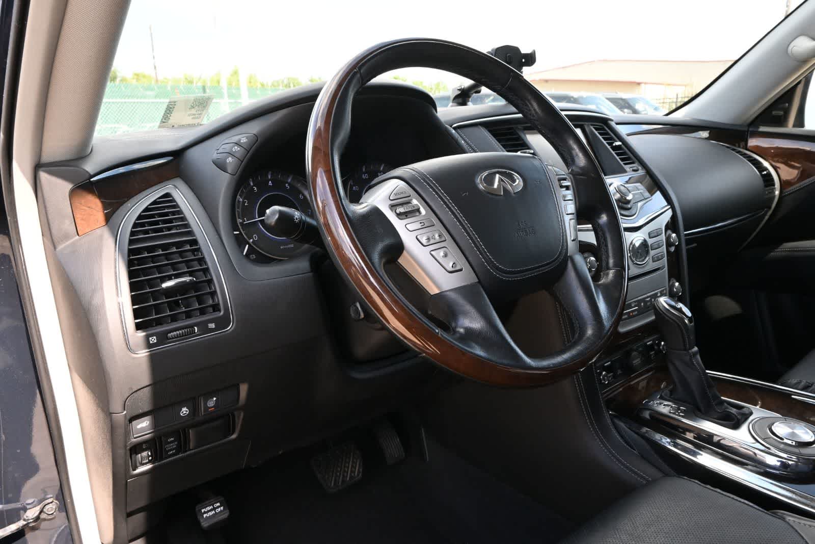 2019 INFINITI QX80 LUXE
