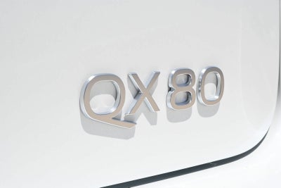 2027 INFINITI QX80 PURE