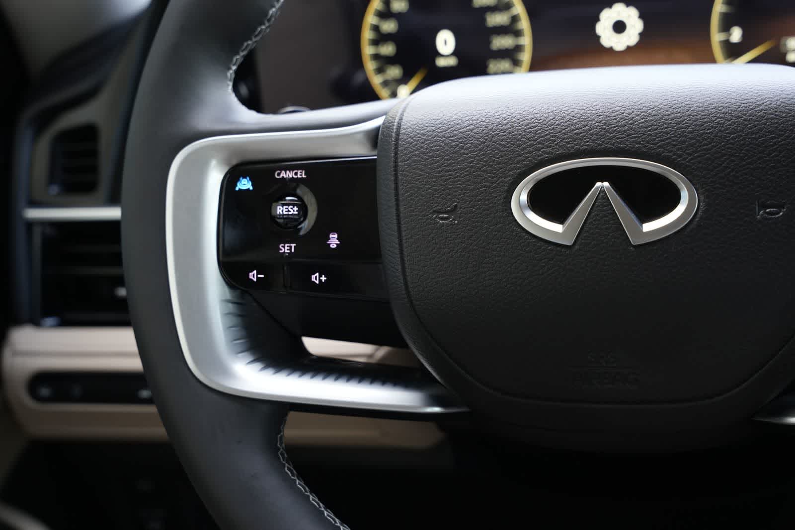 2026 INFINITI QX80 PURE