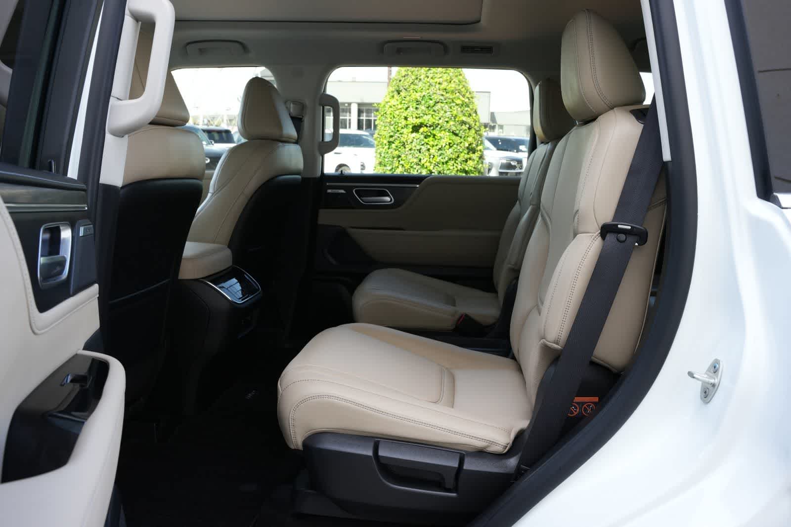 2026 INFINITI QX80 PURE