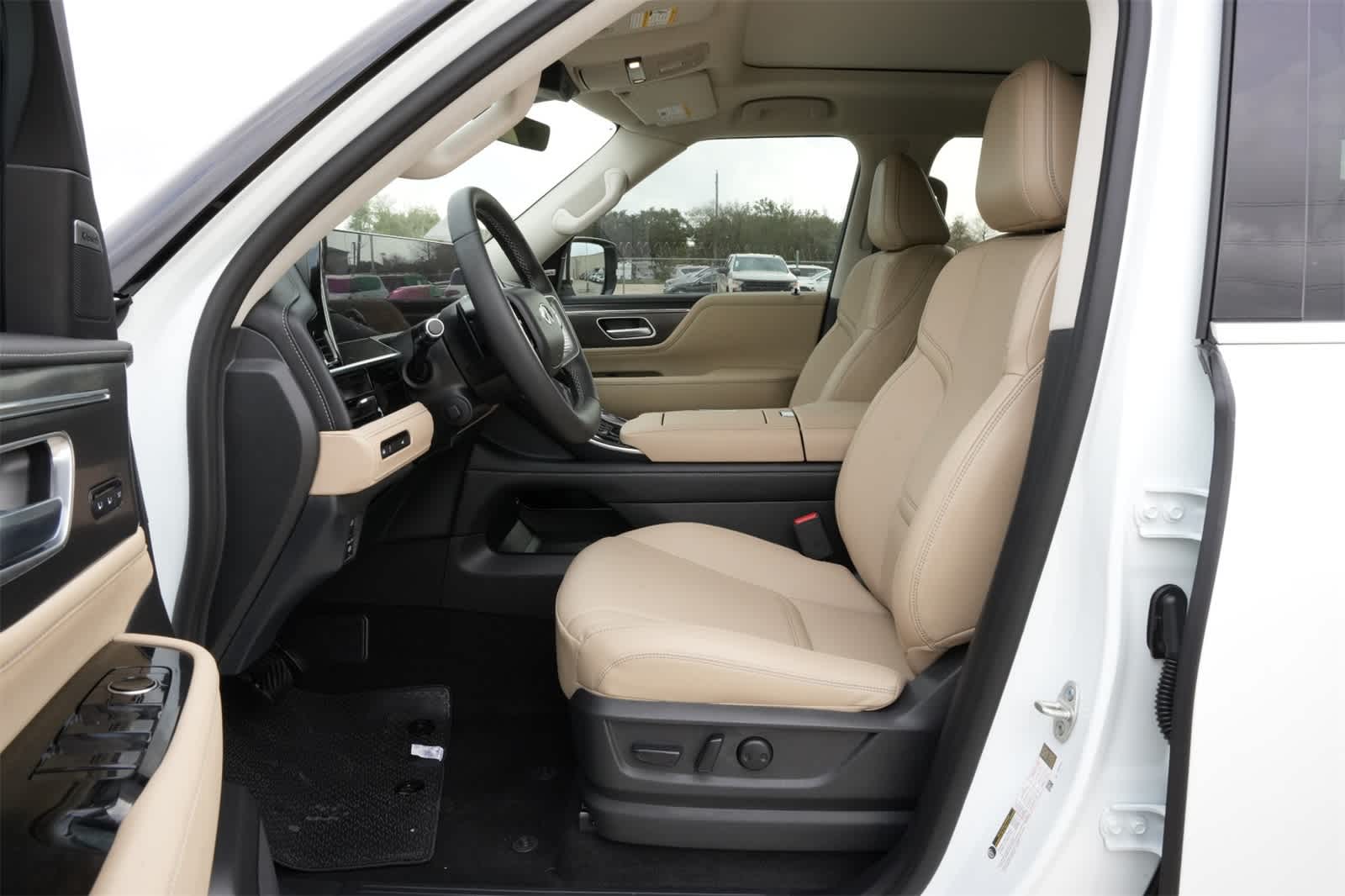 2026 INFINITI QX80 PURE