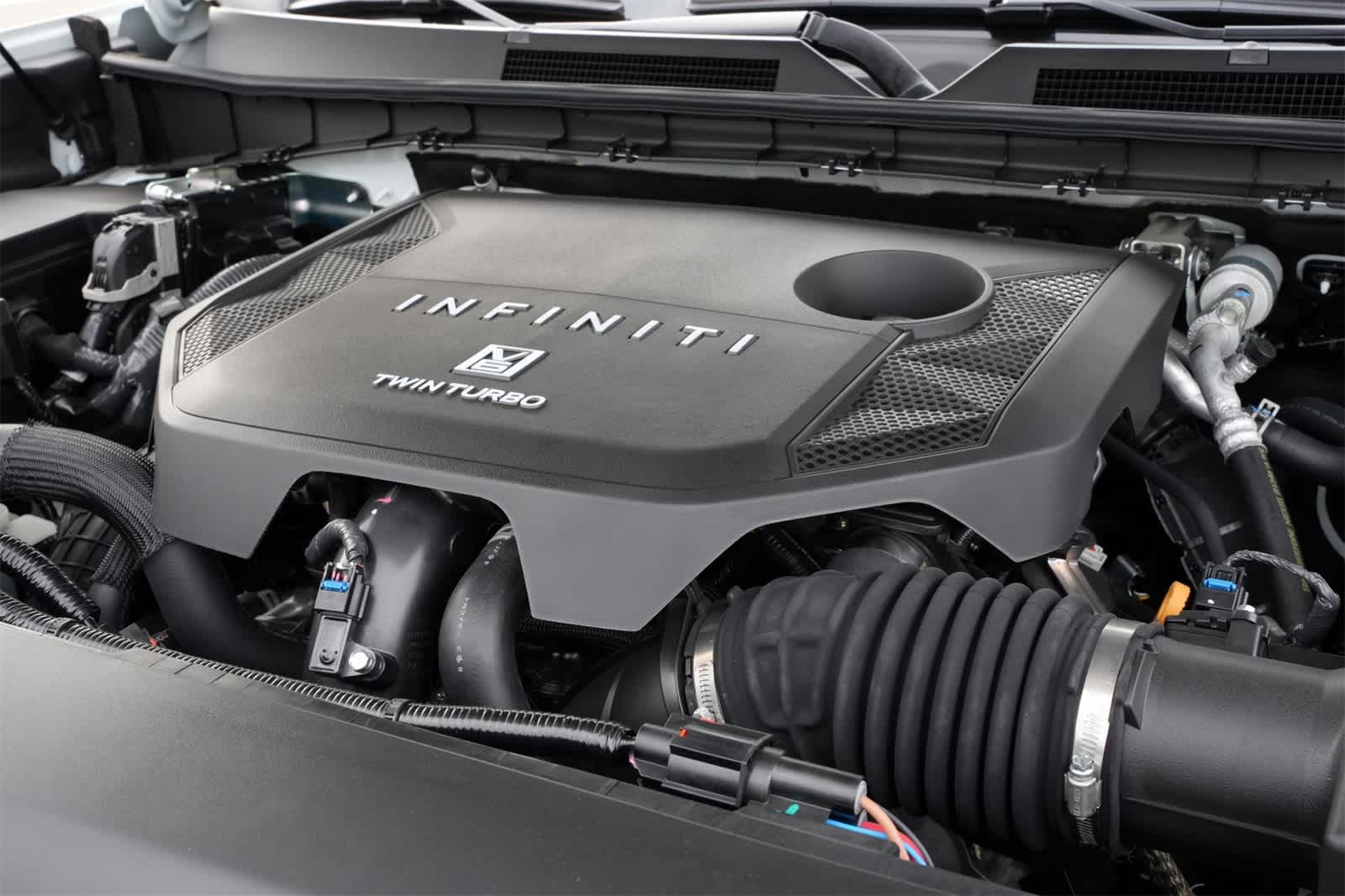 2026 INFINITI QX80 PURE