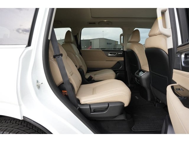 2026 INFINITI QX80 PURE