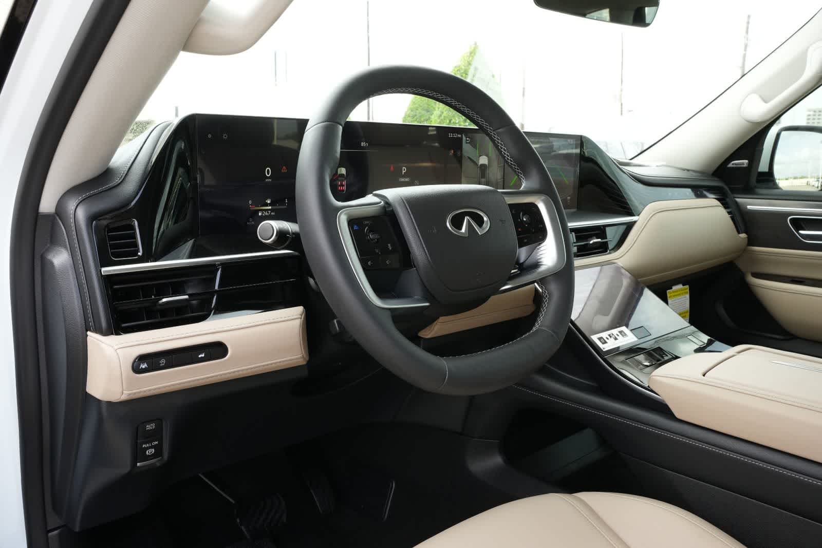 2026 INFINITI QX80 PURE