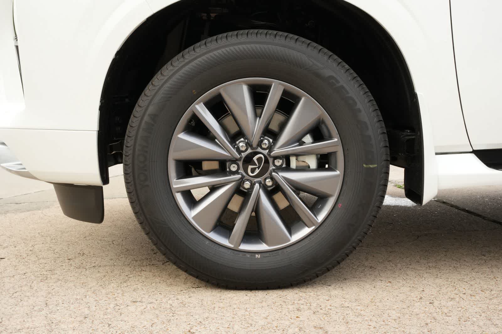 2026 INFINITI QX80 PURE