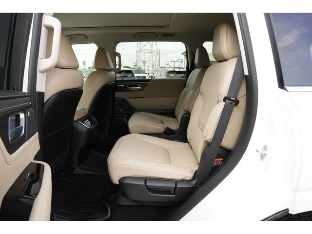 2026 INFINITI QX80 PURE