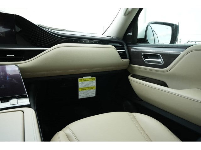 2026 INFINITI QX80 PURE
