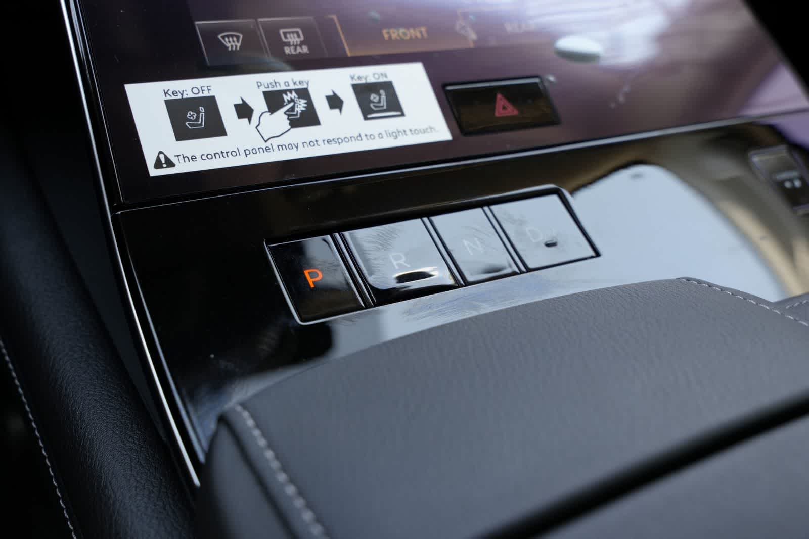 2027 INFINITI QX80 PURE