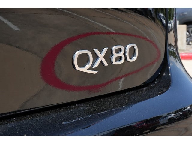 2027 INFINITI QX80 PURE