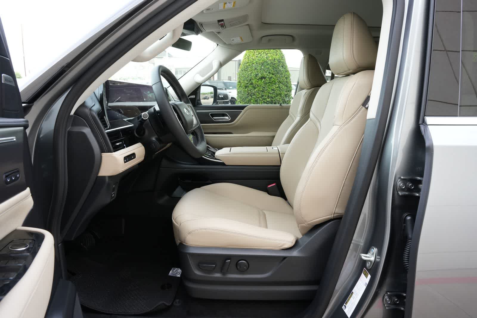 2026 INFINITI QX80 PURE