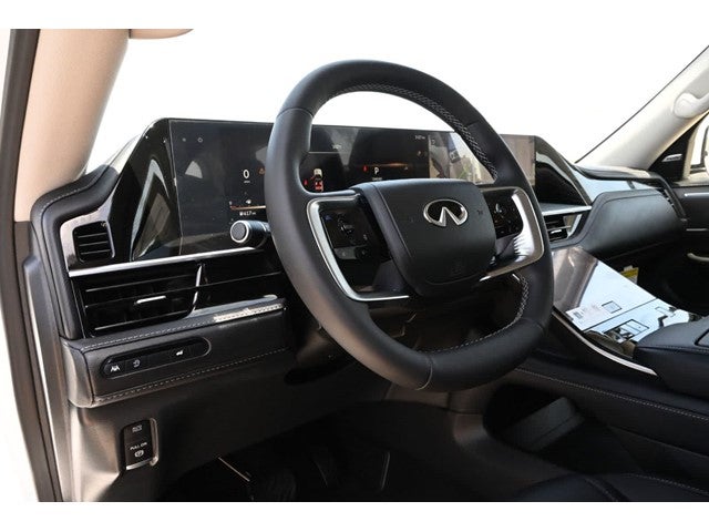 2027 INFINITI QX80 PURE