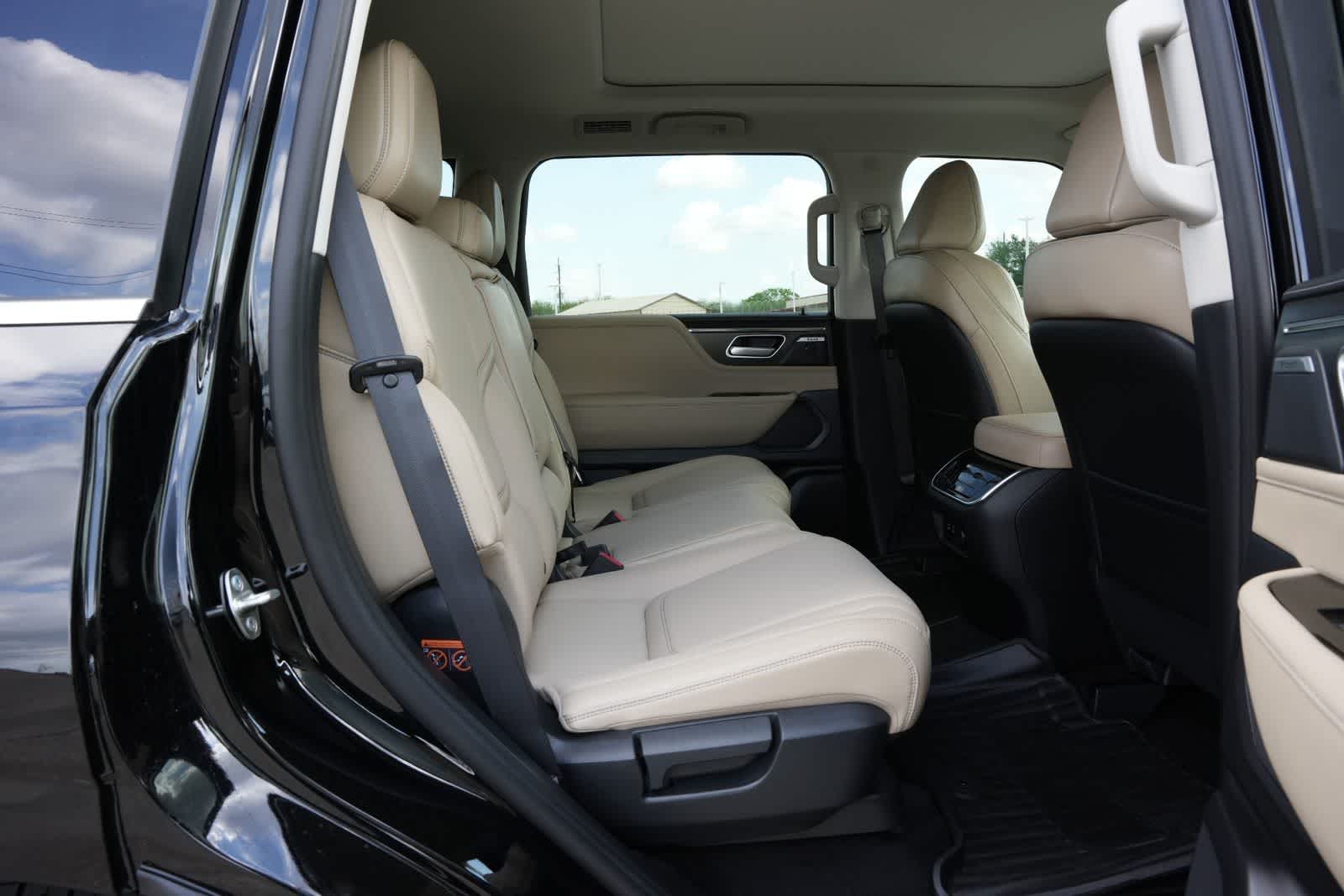 2026 INFINITI QX80 PURE