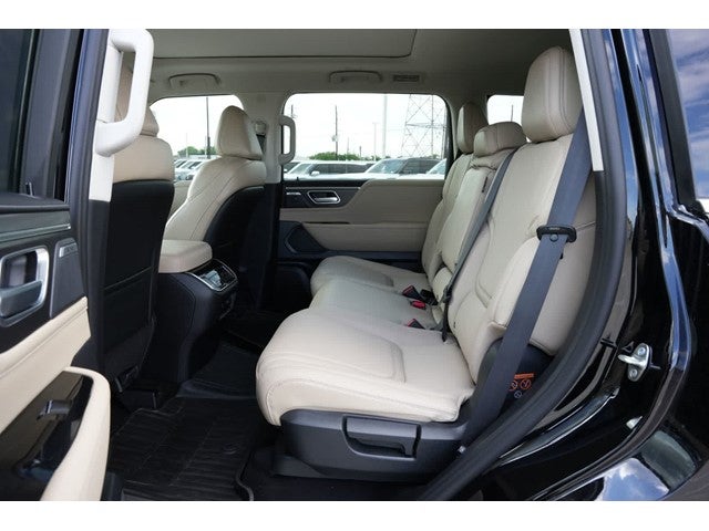 2026 INFINITI QX80 PURE