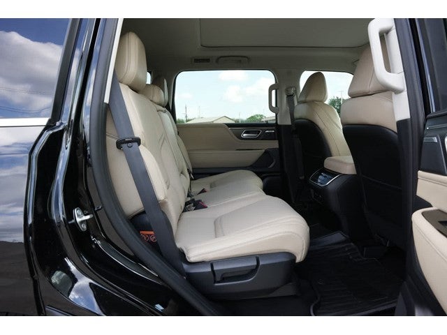 2026 INFINITI QX80 PURE