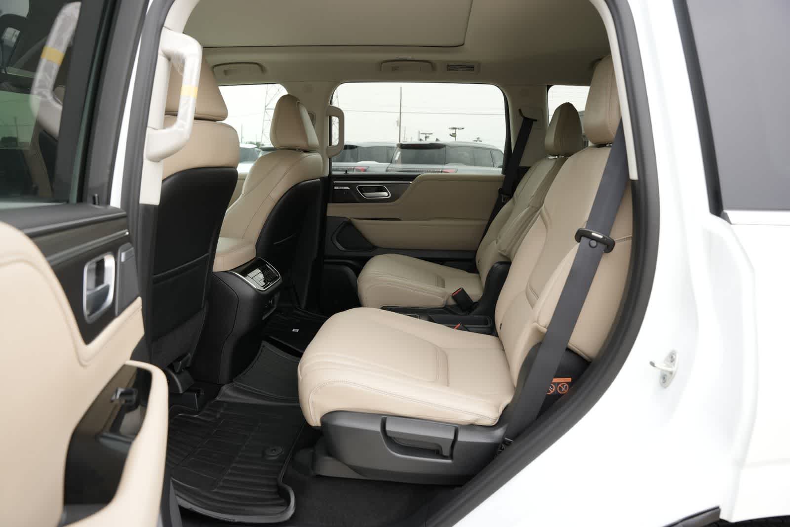 2026 INFINITI QX80 PURE