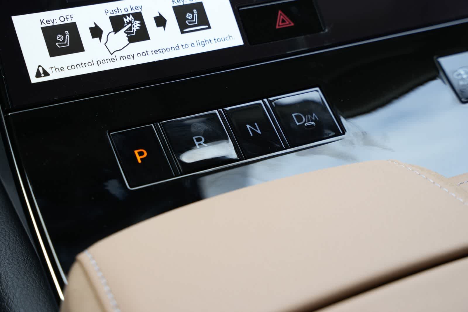 2026 INFINITI QX80 LUXE