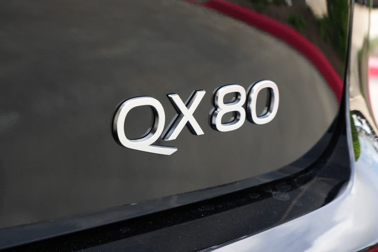 2026 INFINITI QX80 LUXE