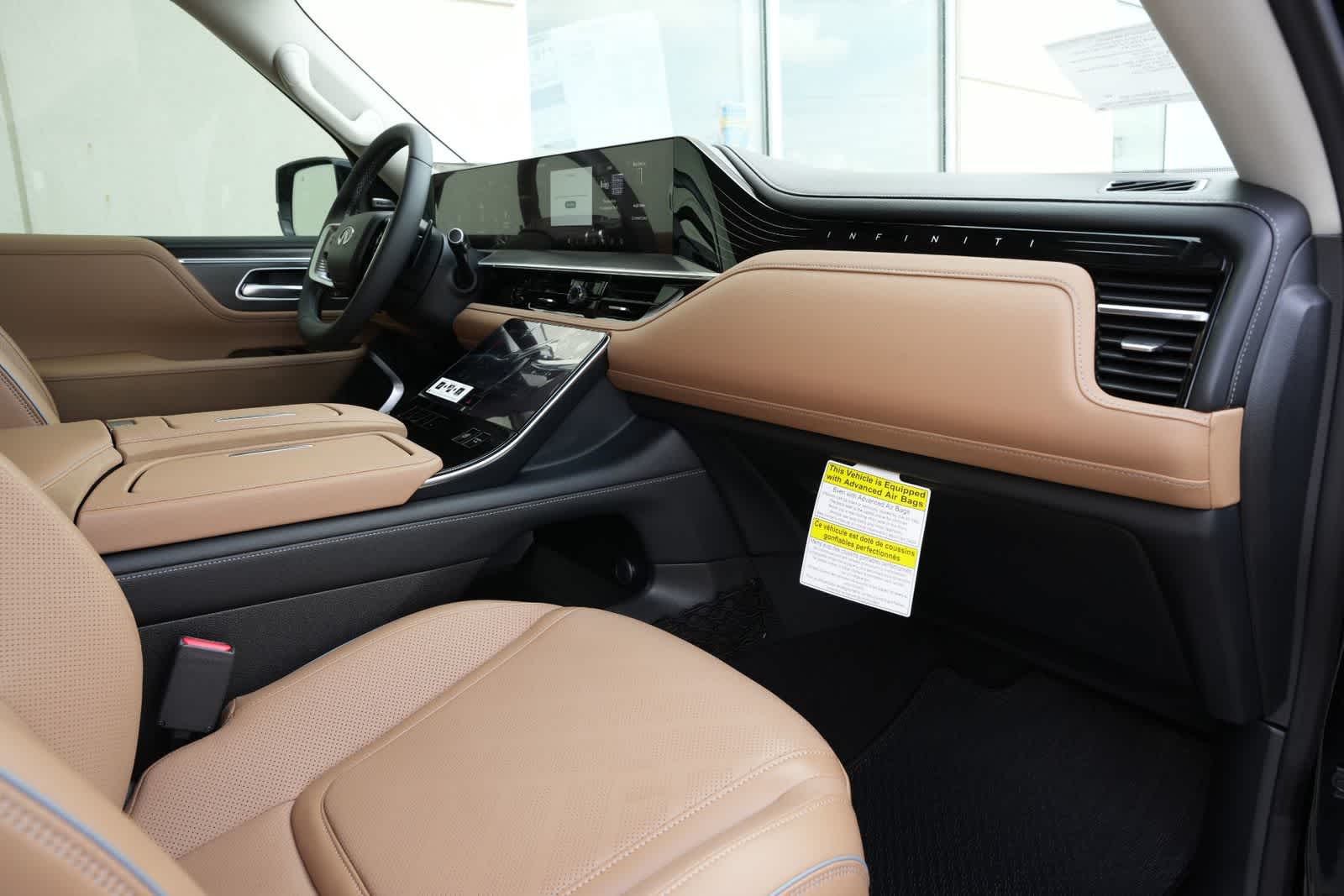 2026 INFINITI QX80 LUXE