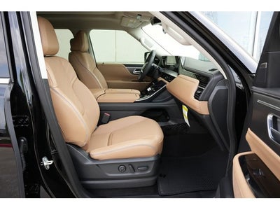 2026 INFINITI QX80 LUXE