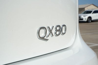 2027 INFINITI QX80 LUXE