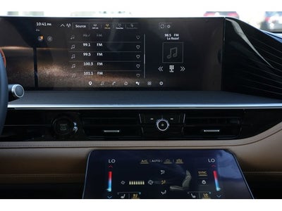 2027 INFINITI QX80 LUXE