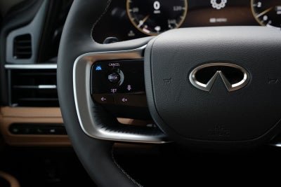 2027 INFINITI QX80 LUXE
