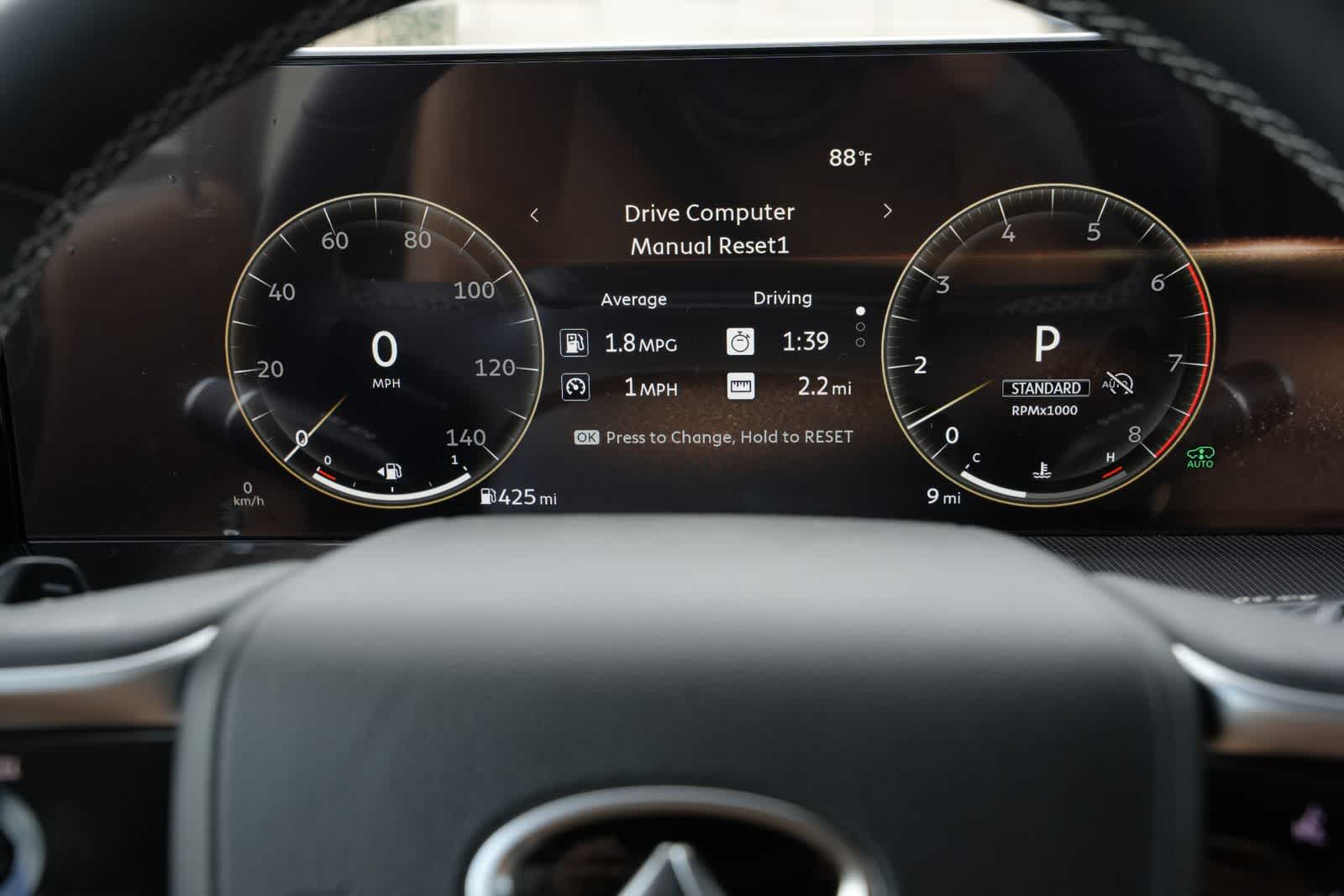 2027 INFINITI QX80 LUXE