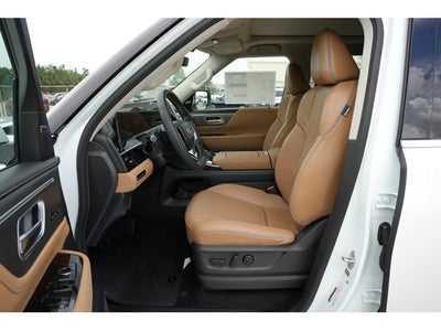 2027 INFINITI QX80 LUXE