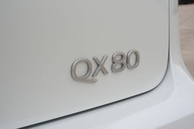 2025 INFINITI QX80 LUXE