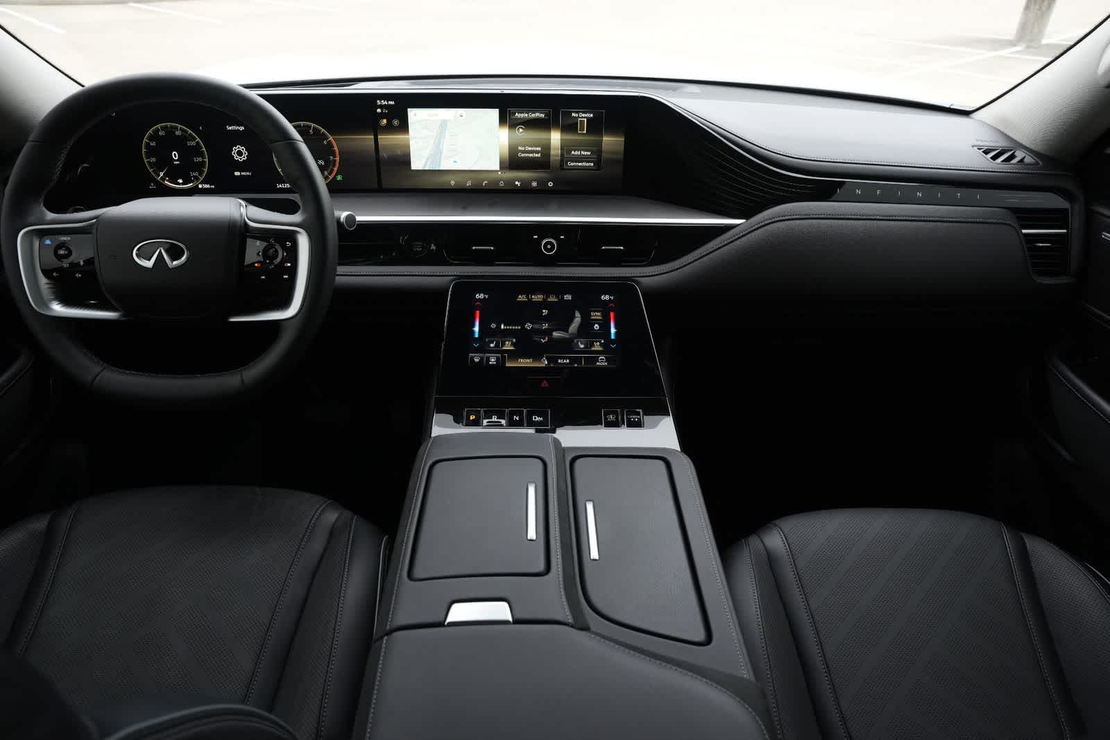 2025 INFINITI QX80 LUXE