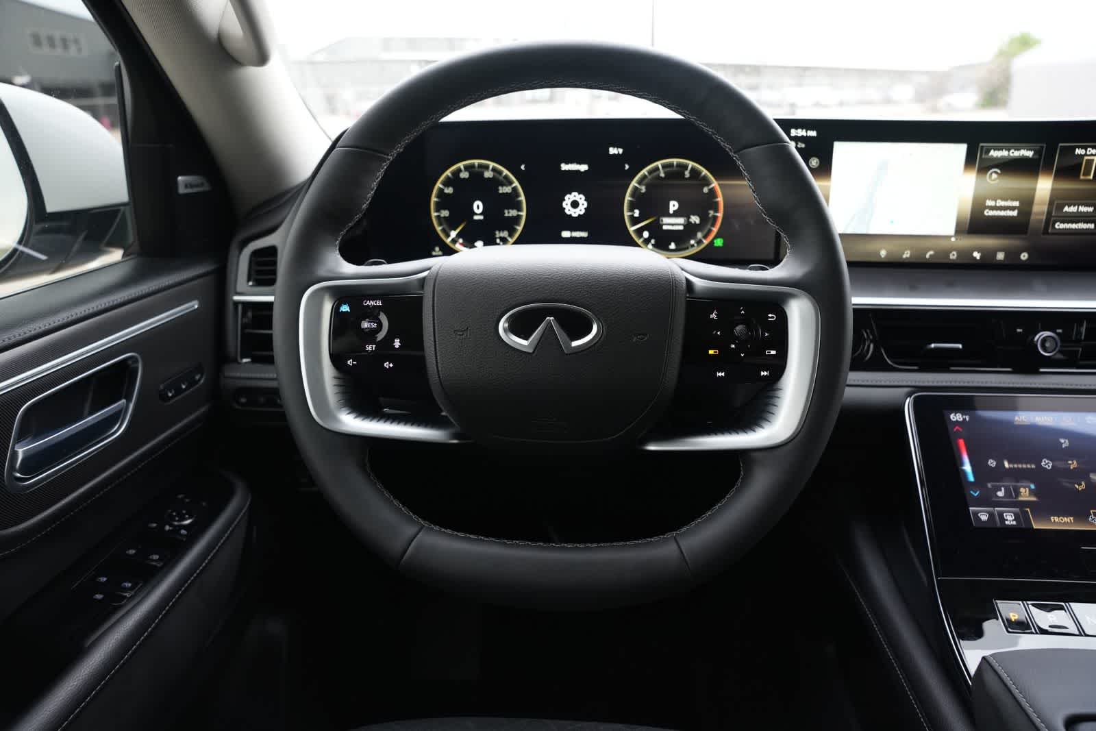 2025 INFINITI QX80 LUXE