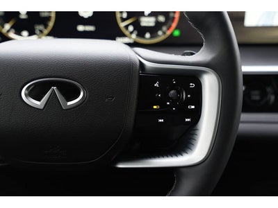 2025 INFINITI QX80 LUXE