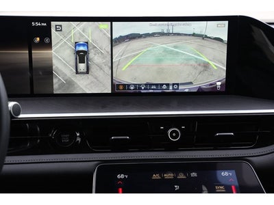 2025 INFINITI QX80 LUXE