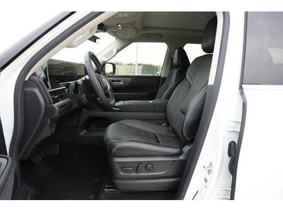 2025 INFINITI QX80 LUXE