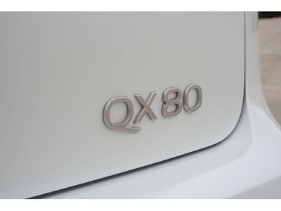 2025 INFINITI QX80 LUXE
